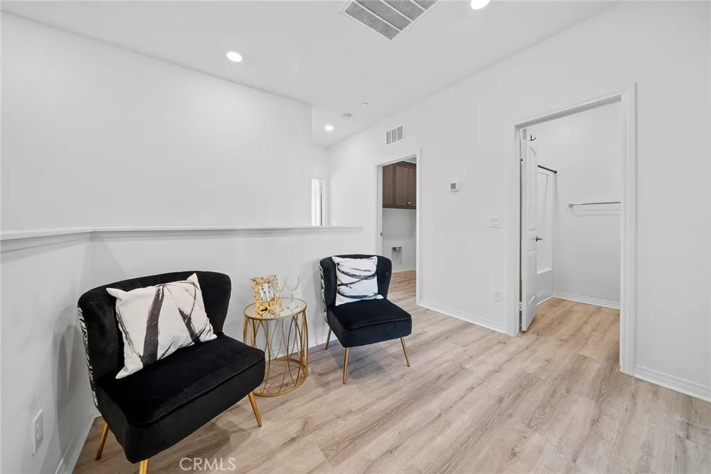 16022 Voyager Avenue, Chino, California 91708 home-pic-12